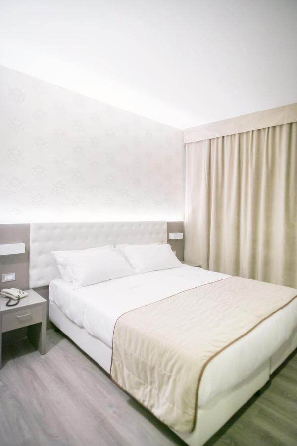 Hotel Principe Modena Esterno foto