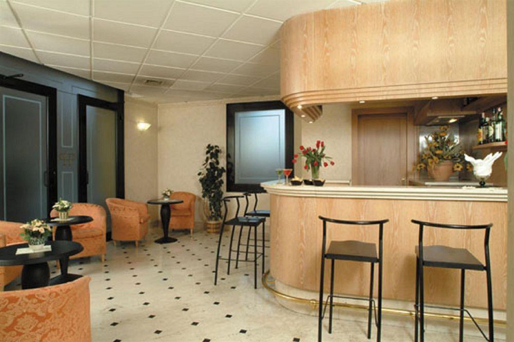 Hotel Principe Modena Esterno foto