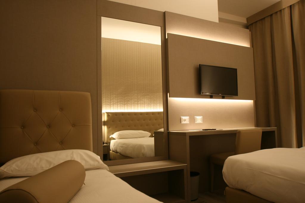 Hotel Principe Modena Esterno foto