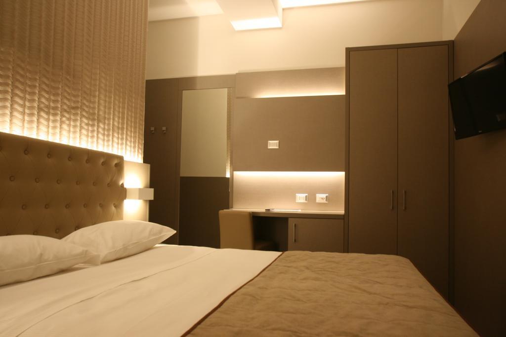 Hotel Principe Modena Esterno foto