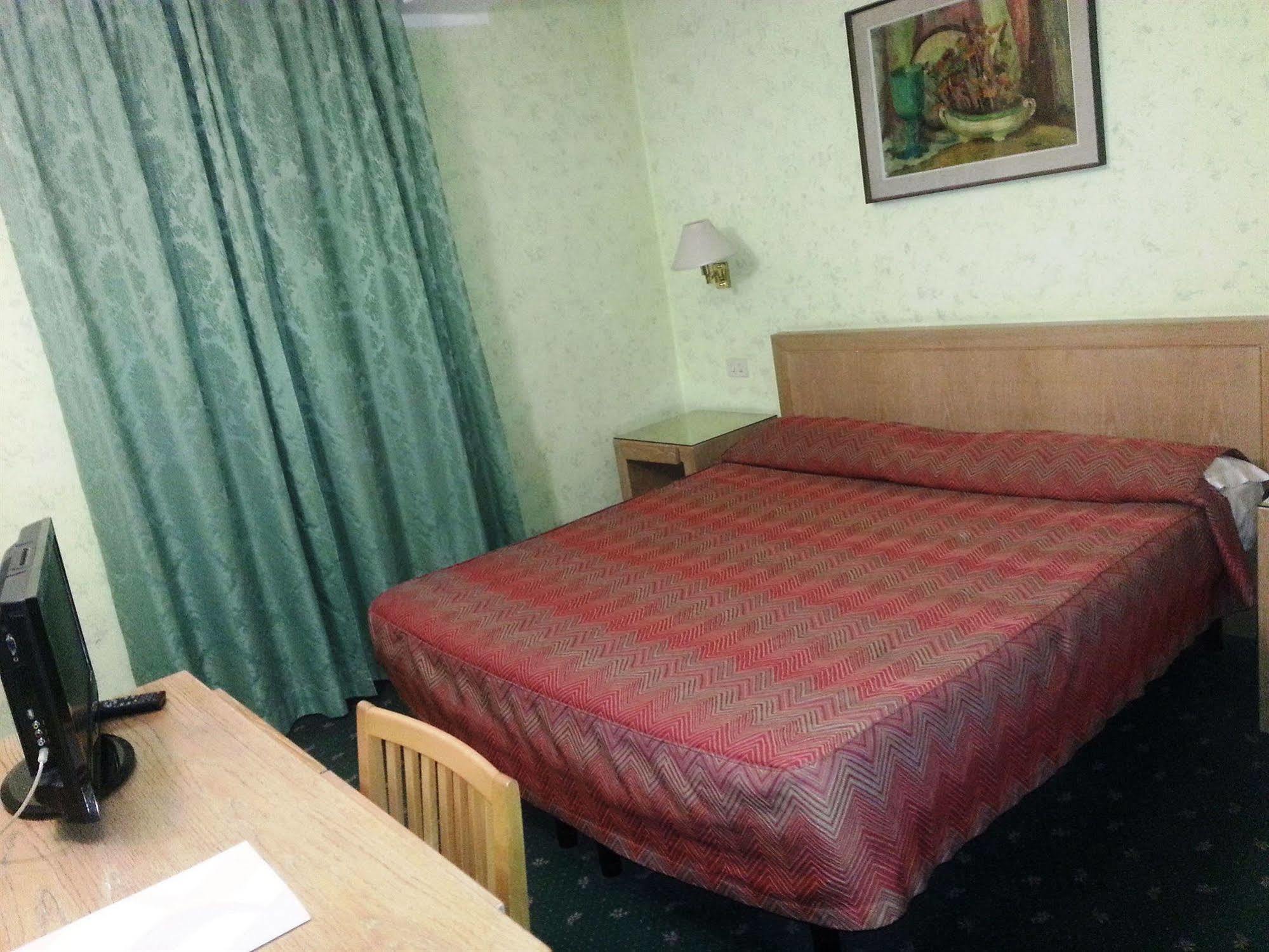 Hotel Principe Modena Esterno foto